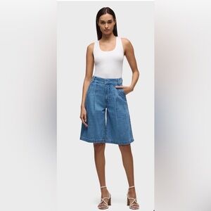 Hudson Denim Blue clean front pleated Women's Bermuda Shorts 33 (US 16) NWT